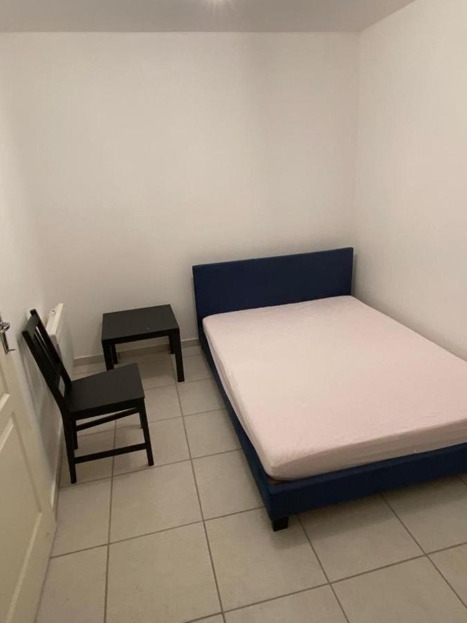 Apartment Petit Calme En Plein Centre Du Village De